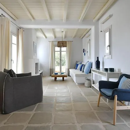 Luxury Aethra Beautiful Serene Glisidia פארוס