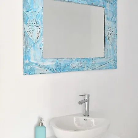 Luxury Aethra Beautiful Serene Glisidia פארוס