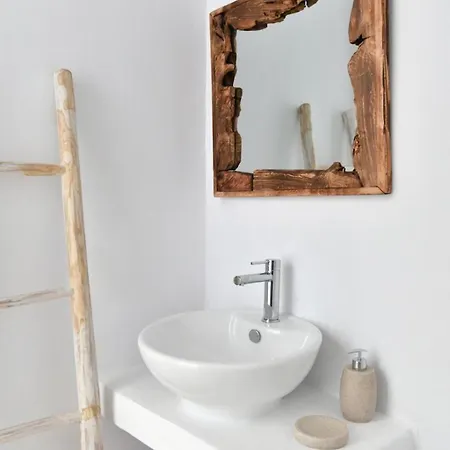 Luxury Paros Aethra Beautiful & Serene Glisidia Villa